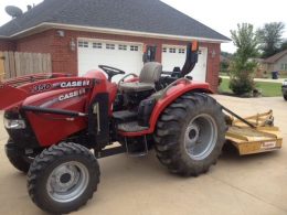 Case IH Farmall 40, 45, 50 Tractor